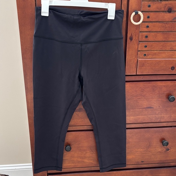 lululemon athletica Pants - Lululemon Wunder Train 23” Leggings